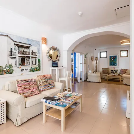 Pierre & Ros Ibiza Apartment