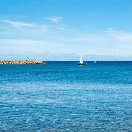 Pierre & Ros Ibiza サンタ・エウラリア・デス・リウ