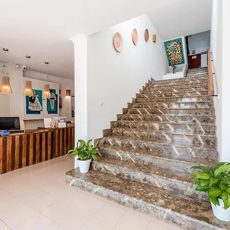 Pierre & Ros Ibiza Apartment